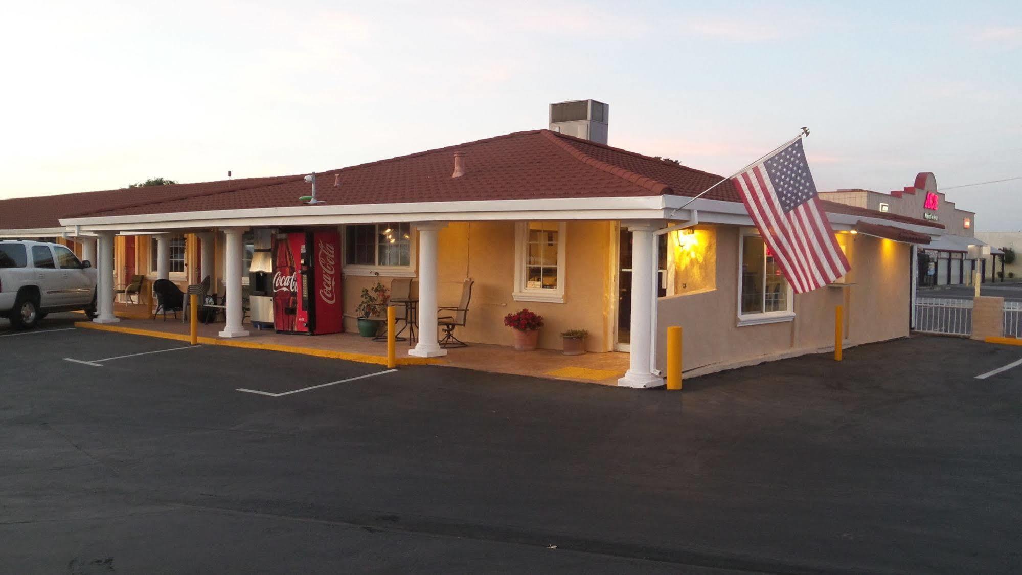 Holiday Motel Oakdale Eksteriør billede